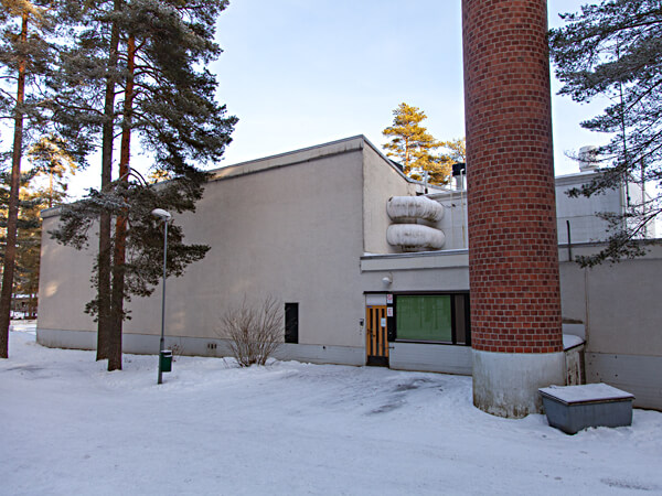 H&auml;rk&auml;vehmaan koulu